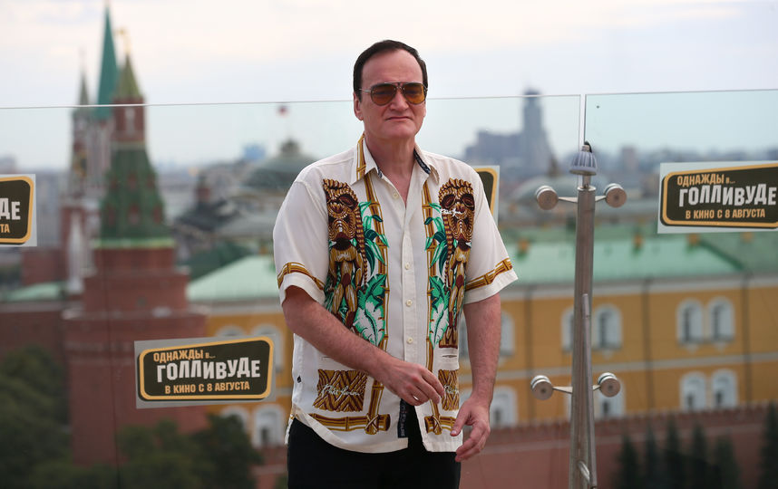 Режиссер Квентин Тарантино во время фотоколла на крыше отеля The Ritz Carlton Moscow в Москве. Фото Василий Кузьмичёнок