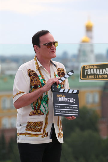 Режиссер Квентин Тарантино во время фотоколла на крыше отеля The Ritz Carlton Moscow в Москве. Фото Василий Кузьмичёнок