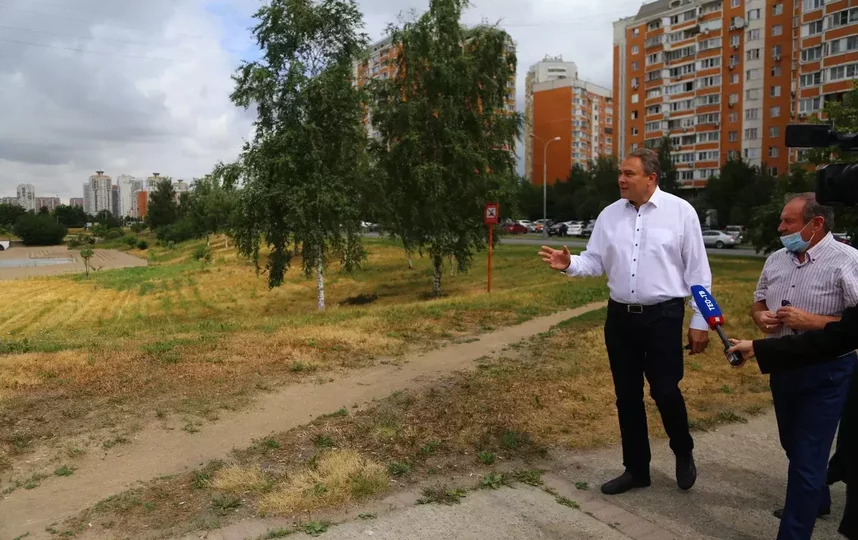 Жители Марьино поддержали идею Толстого о благоустройстве прудов-регуляторов