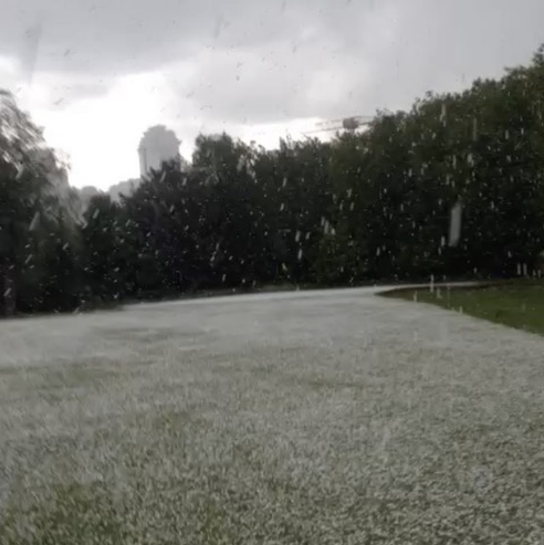 Град в Москве. Фото Instagram/annabyshovets_design