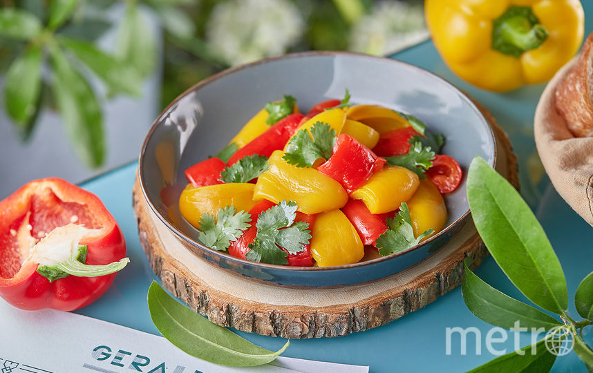 Geraldine. Маринованные в оливковом масле с пряностями красные и желтые болгарские перцы. Фото предоставлено ресторанами, "Metro"