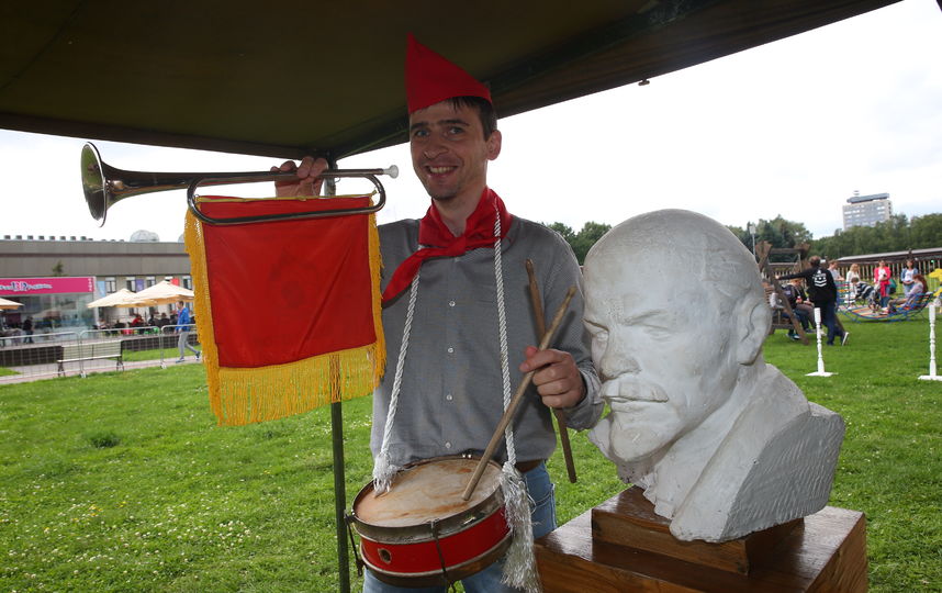 Репортёр Metro за пару минут помолодел на три десятка лет. Фото Василий Кузьмичёнок