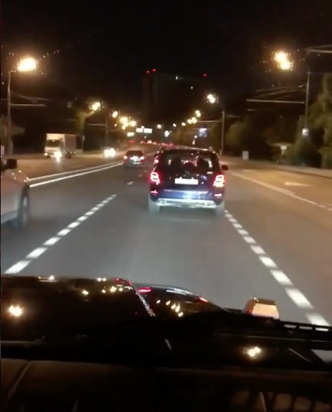 Мажоры на Gelandewagen в Москве устроили гонки по встречке: видео