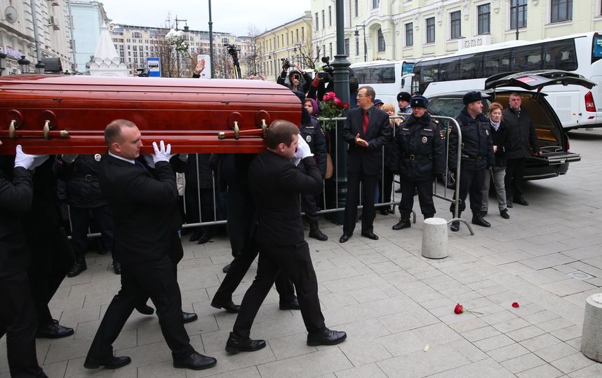 Москва прощается с Николаем Караченцовым. Фото Василий Кузьмичёнок