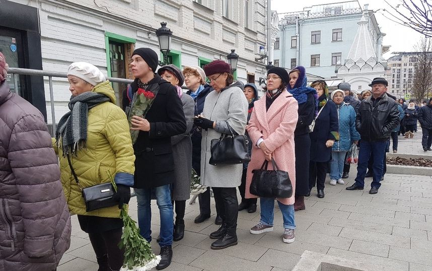 Москва прощается с Николаем Караченцовым. Фото Василий Кузьмичёнок