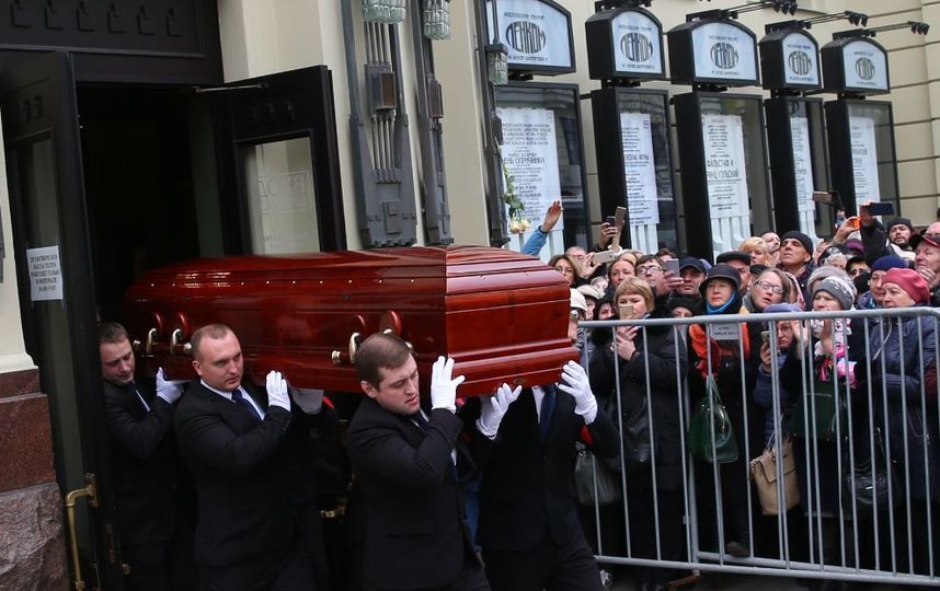 Москва прощается с Николаем Караченцовым. Фото Василий Кузьмичёнок