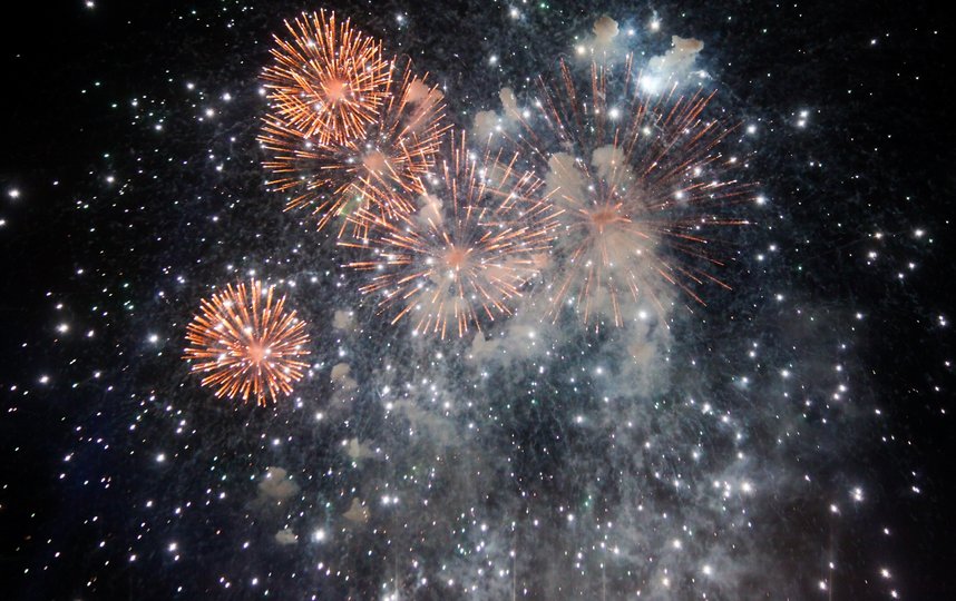 Салют состоится, несмотря на отмену парада. Фото Агентство "Москва"