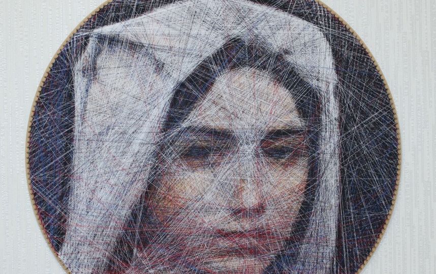 Художественные шедевры из ниток. Фото предоставлено Ани Абакумовой