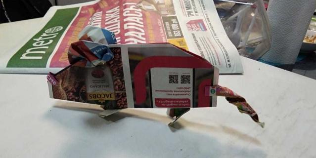 Наша читательница Галина Петрова создала ёлочную игрушку в виде символа будущего года – крысы.