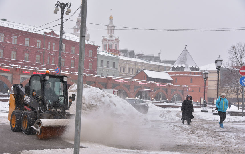Мощный снегопад накроет Москву