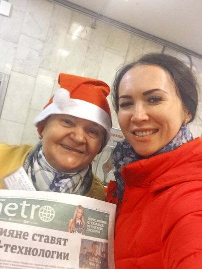 Москвичи ищут новогодних эльфов в метро
