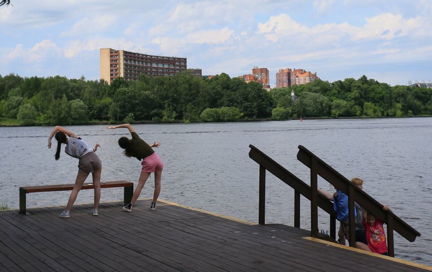 Открытие пляжного сезона в Подмосковье. Фото Василий Кузьмичёнок