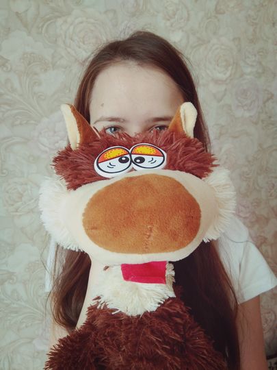 Меня зовут Аня, вместе со мной мой кот Бекоша! Он очень любит фотографироваться и хочет принять участие в конкурсе. Фото Кошкина Анна