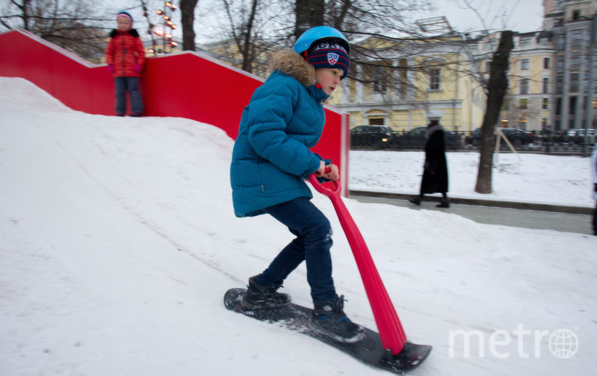 В этом году "Путешествие в Рождество" будет идти до 14 января на 79 площадках города. Фото Василий Кузьмичёнок, "Metro"