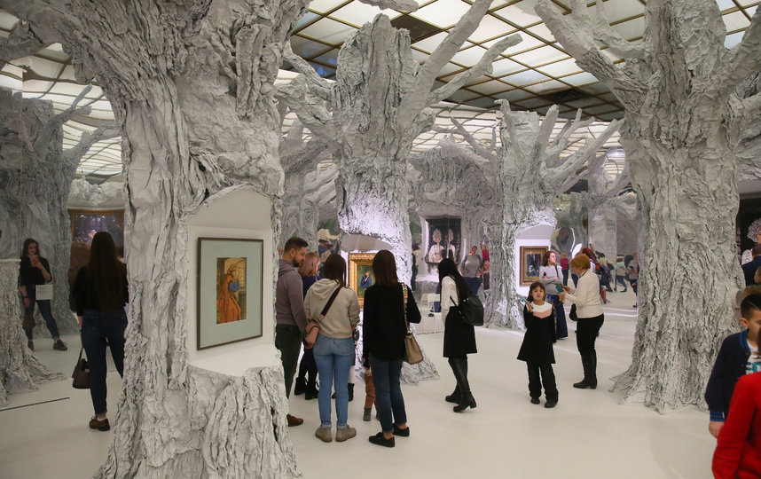 В Москве открылась масштабная выставка "Русская сказка. От Васнецова до сих пор". Фото Василий Кузьмичёнок