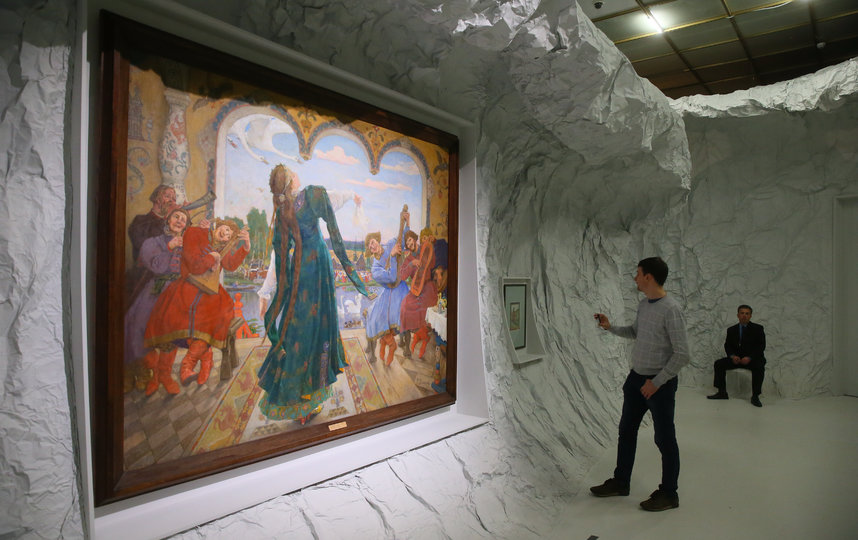 В Москве открылась масштабная выставка "Русская сказка. От Васнецова до сих пор". Фото Василий Кузьмичёнок