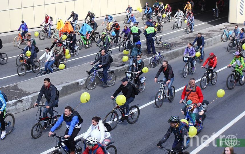 На Садовом кольце в столице проходит пятый велопарад. Фото Василий Кузьмичёнок., "Metro"
