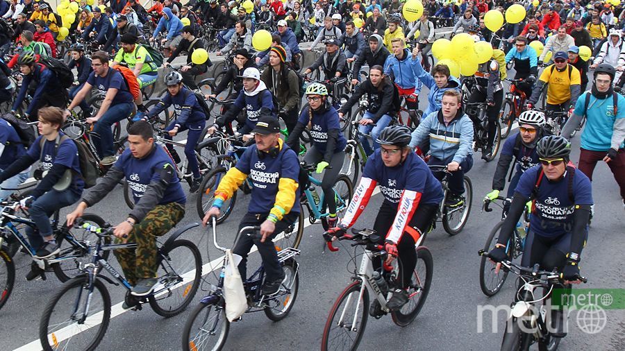 На Садовом кольце в столице проходит пятый велопарад. Фото Василий Кузьмичёнок., "Metro"