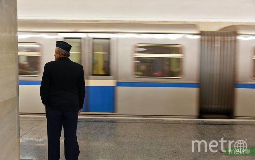 На станции метро "Марьина роща" мужчина по неосторожности упал на пути
