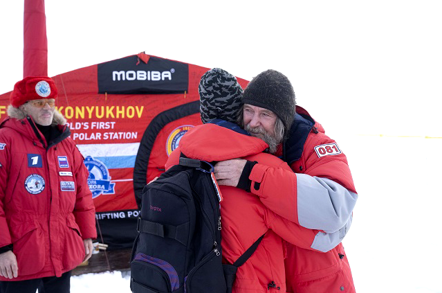 Фёдор Конюхов 10 дней провёл один на льдине