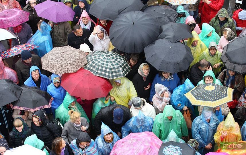 На Москву надвигается ливень с градом