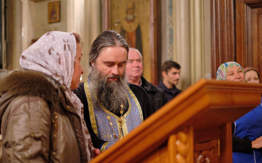 К сожалению, пока действует режим самоизоляции, а храмы для прихожан закрыты, встречать Вознесение придётся дома. Фото Pixabay