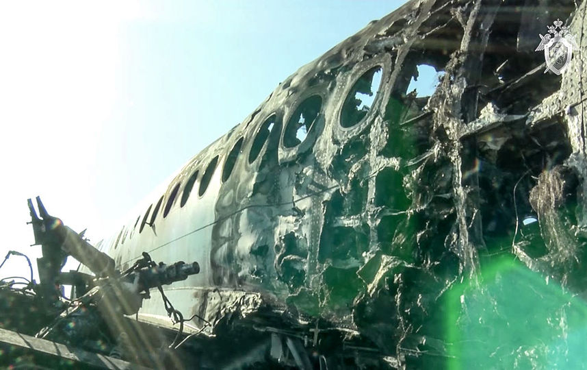 Трагедия произошла в аэропорту "Шереметьево" вечером 5 мая. Фото AFP