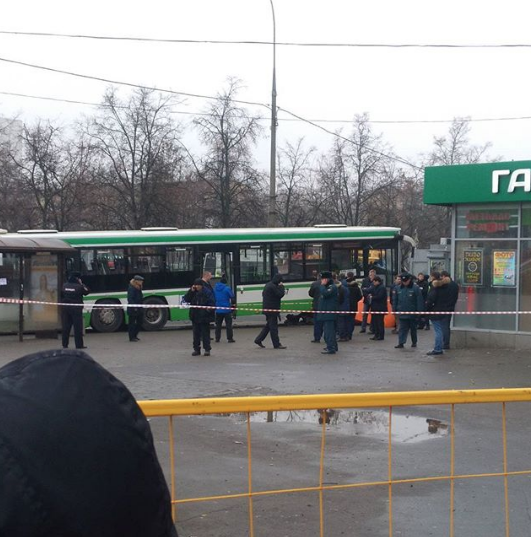 Фото с места ДТП на Сходненской в Москве. Фото Instagram/ pdb_dbq