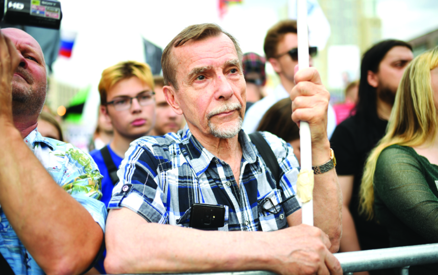 Лев Пономарев. Фото РИА Новости