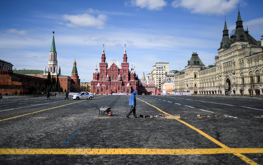 Ограничения в Москве из-за коронавируса продлены до 1 мая