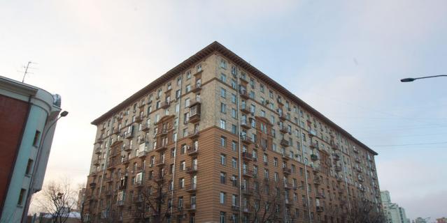 4. "С 1961 по 1967 год этот дом был для Володи вторым домом".