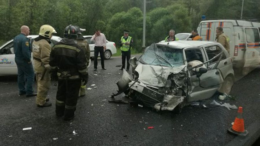 Под Москвой 90-летняя старушка на Matiz протаранила Infiniti и погибла