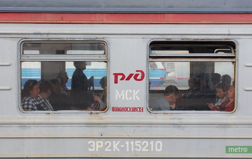 Поезда следуют с увеличенным интервалом по Казанскому направлению МЖД из-за ДТП с грузовиком. Фото Василий Кузьмичёнок