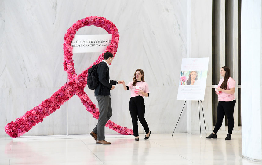 Задача "Кампании по борьбе с раком груди" – проинформировать о причинах и симптомах заболевания, а также рассказать о методах своевременной профилактики. Фото Предоставлено организаторами