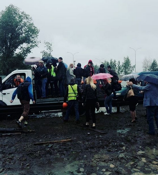 Потоп на подъезде к Шереметьево. Фото скриншот: instagram.com/dianadesignstudio/