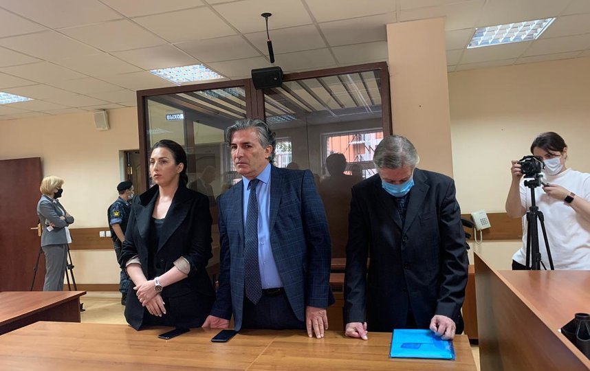 Выражение лица Ефремова оставалось неизменным в течение всего заседания, даже когда судья озвучила приговор. Фото Василий Кузьмичёнок