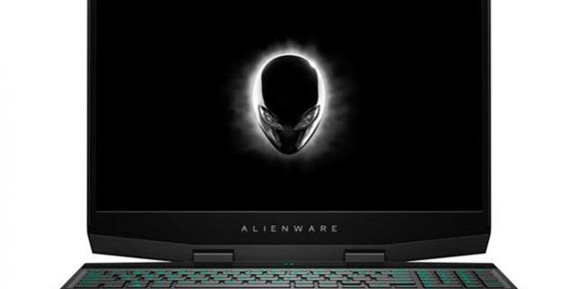Alienware m15.