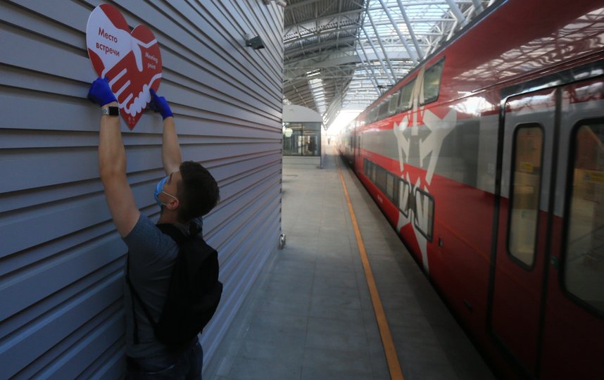 Знак появится на 20 станциях МЦД. Фото Василий Кузьмичёнок