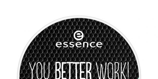 Бесцветная пудра ESSENCE YOU BETTER WORK.