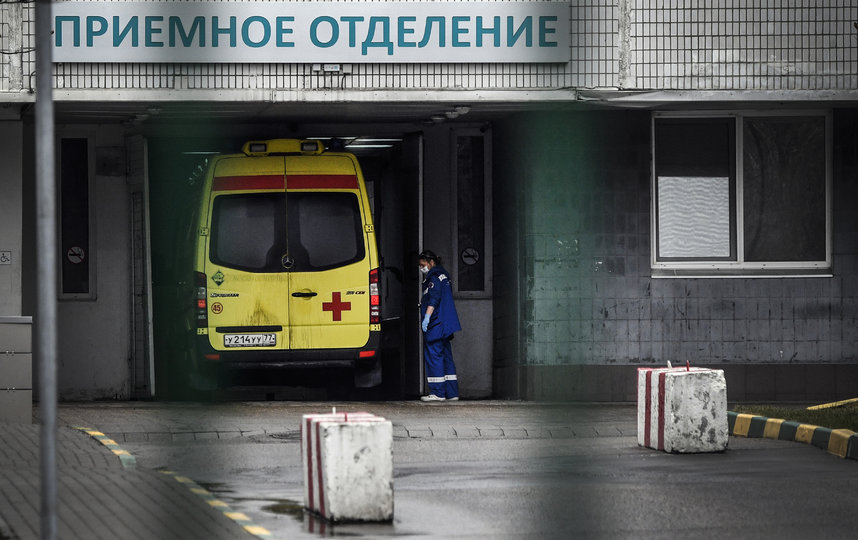 Почти половина заболевших коронавирусом москвичей младше 45 лет