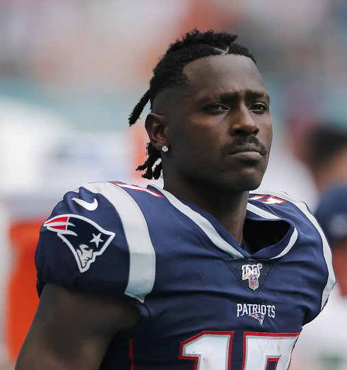 Американский футболист Антонио Браун. Фото Getty