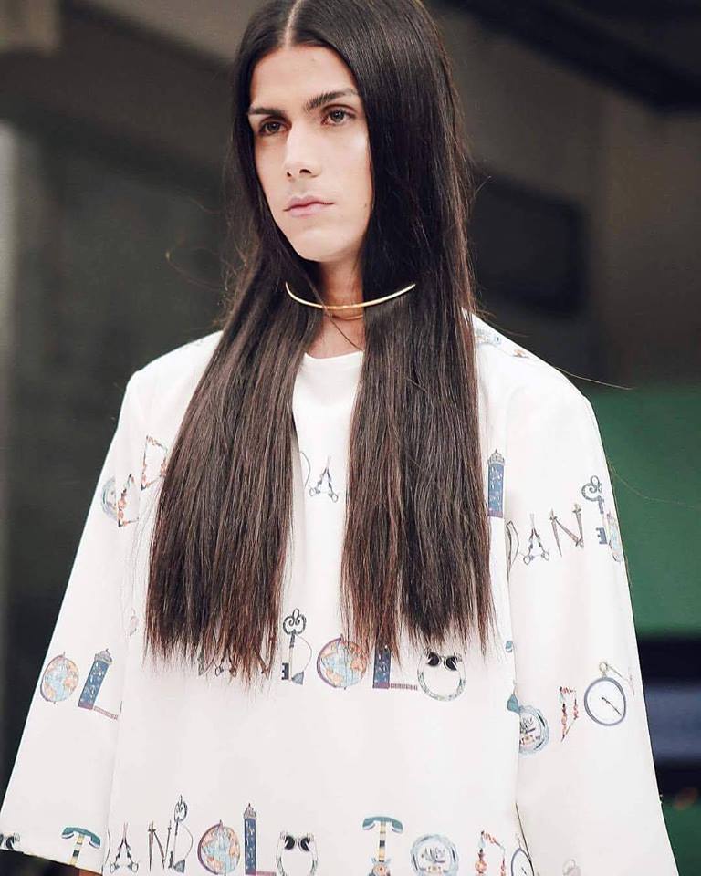 Модель-андрогин Дейв Кастибланко, 23 года. Фото Instagram @ DAVECASTIBLANCO