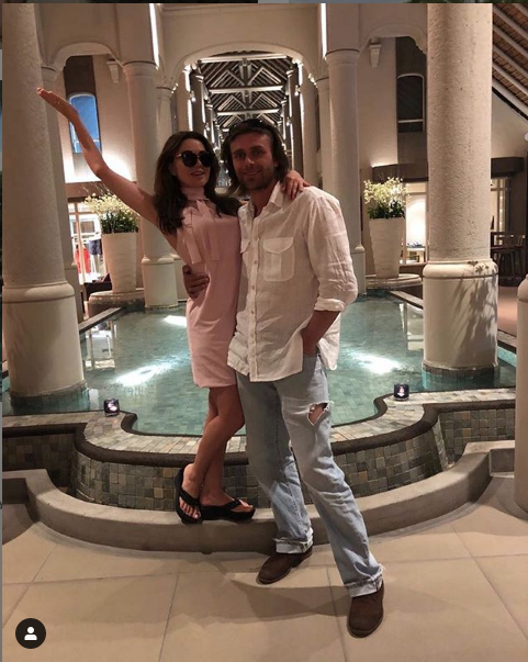 Анастасия Заворотнюк и Пётр Чернышёв. Фото скриншот instagram.com/a_zavorotnyuk/?hl=ru