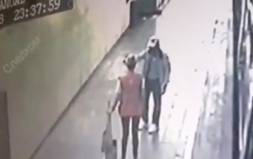 СК опубликовал видео с подозреваемым в убийстве полицейского в московском метро