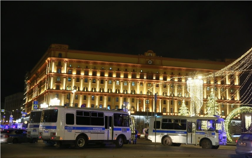 Скончался второй пострадавший при стрельбе у здания ФСБ в центре Москвы