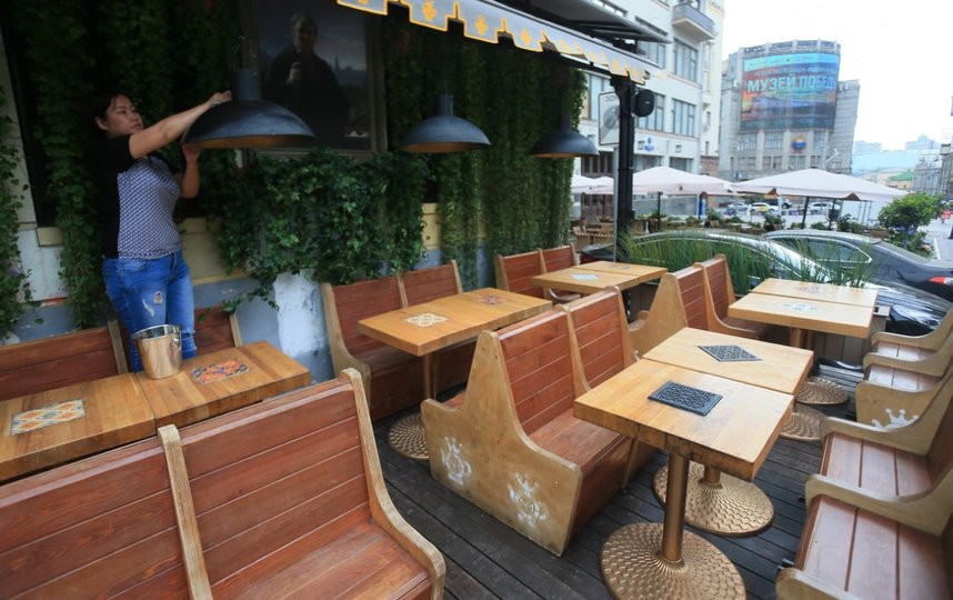 А некоторые рестораны только готовятся к открытию. Фото Василий Кузьмичёнок