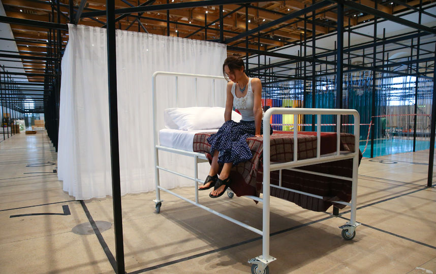 Выставка "Здесь и сейчас" открылась в столичном Манеже. Фото Василий Кузьмичёнок