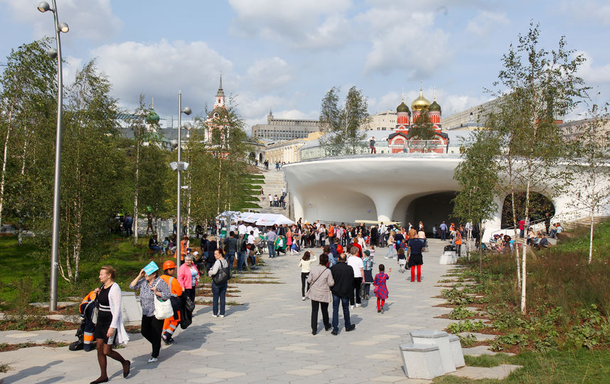 Столичный парк "Зарядье" борется за архитектурный "Оскар"