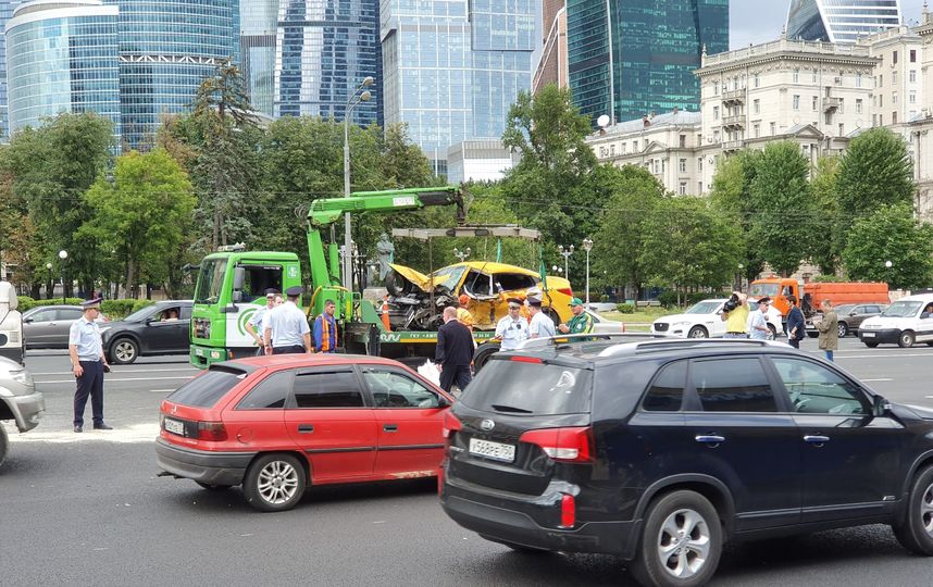Место ДТП. Фото агентство "Москва".