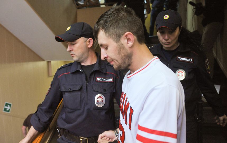 Суд арестовал московского "серийного отравителя" на два месяца